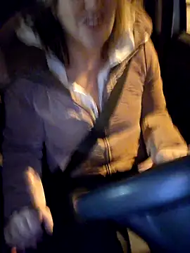 Snapshot of Mara-24 chatting on December 21, 4:14 pm Mara-24 online show from December 21, 4:14 pm