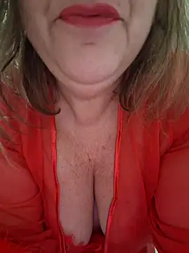 Snapshot of Mara-24 chatting on December 22, 12:07 am Mara-24 online show from December 22, 12:07 am