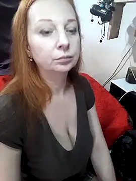 Snapshot of Redheadgreeneyed-maks chatting on February 4, 10:43 am Redheadgreeneyed-maks online show from February 4, 10:43 am