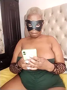 Snapshot of bigbootyboohle chatting on September 19, 8:38 am bigbootyboohle online show from September 19, 8:38 am