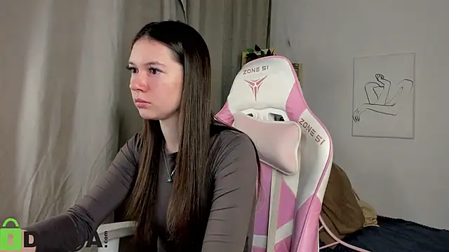 Snapshot of Nicole_Charm chatting on October 23, 9:02 pm Nicole Charm online show from October 23, 9:02 pm