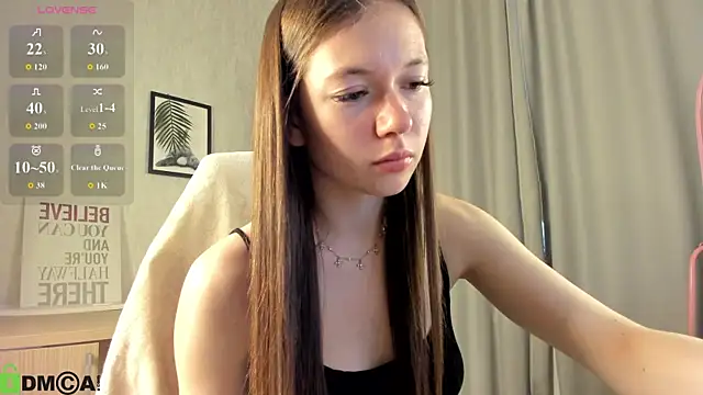 Nicole Charm online show from July 11, 9:01 am