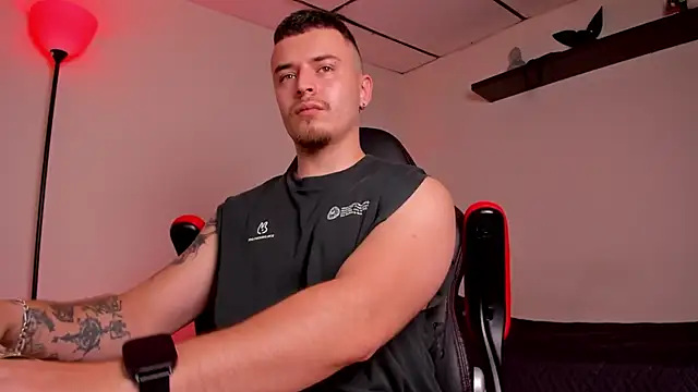 Snapshot of james_connor2 chatting on October 24, 7:32 pm james connor2 online show from October 24, 7:32 pm