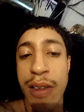 Snapshot of Gibbzmx chatting on October 9, 3:21 pm Gibbzmx online show from October 9, 3:21 pm