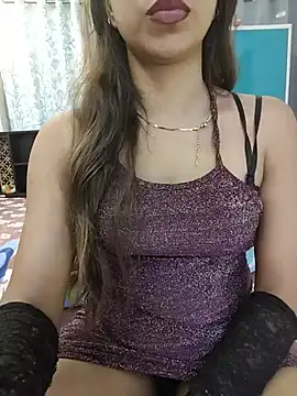 Snapshot of sexy-mohini chatting on May 15, 12:17 am sexy-mohini online show from May 15, 12:17 am