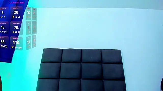 Snapshot of steven_hott8 chatting on February 11, 4:34 pm steven hott8 online show from February 11, 4:34 pm