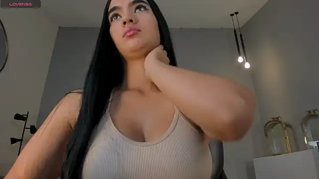 Snapshot of NatyFerrer_ chatting on February 23, 11:11 am NatyFerrer online show from February 23, 11:11 am