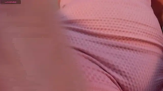 Snapshot of NatyFerrer_ chatting on March 13, 10:15 am NatyFerrer online show from March 13, 10:15 am