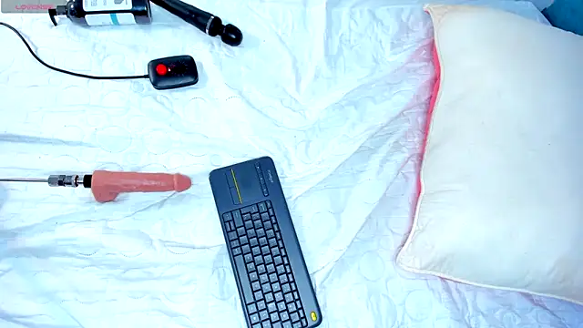 CintiaVega online show from February 7, 2:58 pm