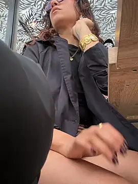 ValeriEvan online show from September 23, 8:01 pm