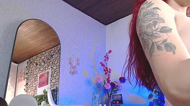 Cassie fletcher  online show from December 4, 11:35 pm