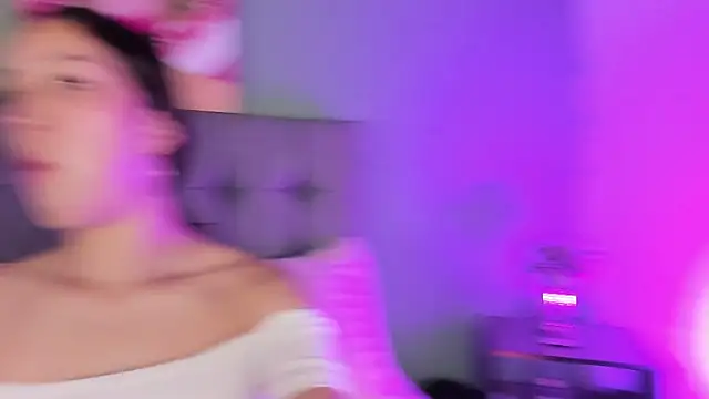 Cassie fletcher  online show from December 5, 2:58 pm