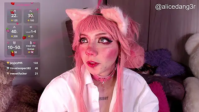 Snapshot of Alicedangerrr chatting on March 14, 8:53 am Alicedangerrr online show from March 14, 8:53 am