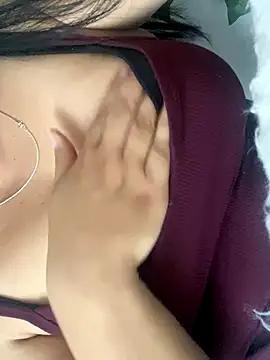 Snapshot of GreciaKMQ chatting on November 1, 10:01 pm GreciaKMQ online show from November 1, 10:01 pm