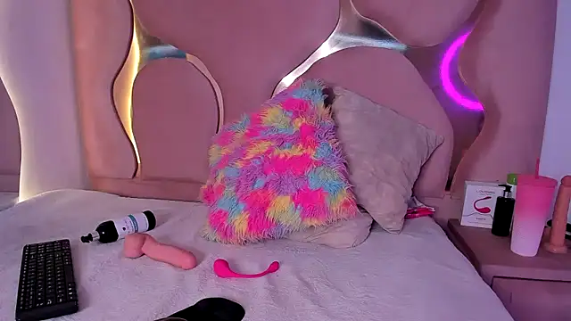 MaiteHT online show from March 3, 4:46 pm