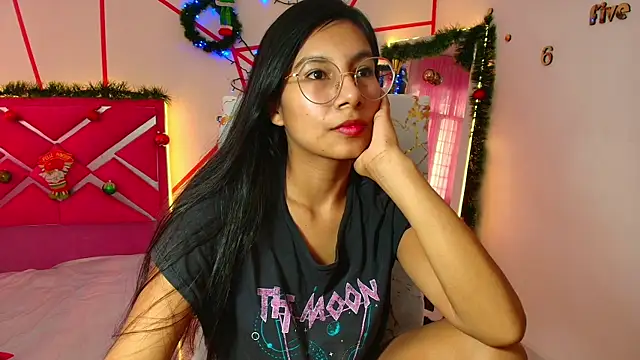 Snapshot of _Jessi29_ chatting on December 27, 7:46 pm Jessi29 online show from December 27, 7:46 pm