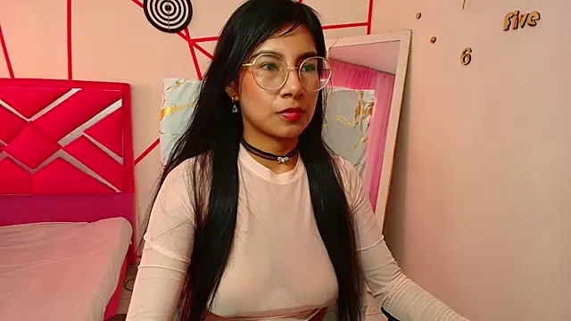 Snapshot of _Jessi29_ chatting on February 1, 9:29 pm Jessi29 online show from February 1, 9:29 pm