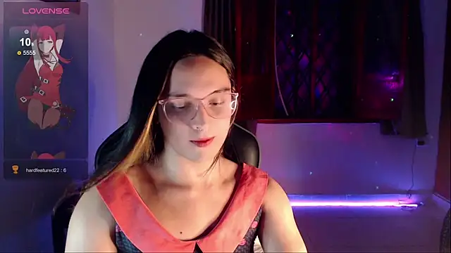 Snapshot of alexaryderr chatting on December 18, 4:31 am alexaryderr online show from December 18, 4:31 am