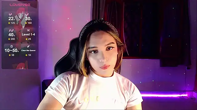 Snapshot of alexaryderr chatting on December 20, 9:00 am alexaryderr online show from December 20, 9:00 am