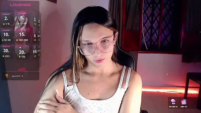 Snapshot of alexaryderr chatting on January 3, 4:33 am alexaryderr online show from January 3, 4:33 am