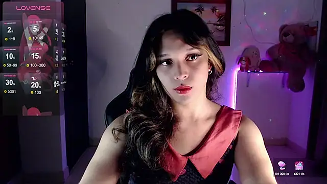 Snapshot of alexaryderr chatting on March 5, 2:25 am alexaryderr online show from March 5, 2:25 am