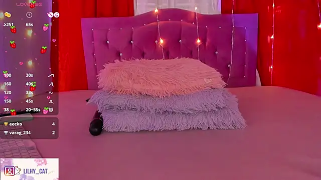 Snapshot of Wild_lilhy chatting on February 14, 10:58 pm Wild lilhy online show from February 14, 10:58 pm