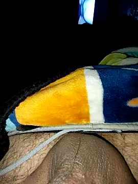 slawlargo01 online show from February 17, 7:49 am