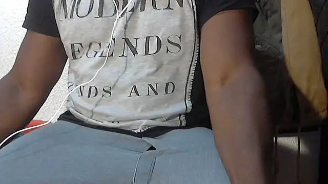 mmoiblack online show from January 17, 4:33 pm