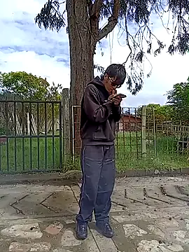 Snapshot of Cuervo_maniaco chatting on November 24, 2:39 pm Cuervo maniaco online show from November 24, 2:39 pm