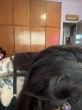 Snapshot of Mizztikaa chatting on October 9, 9:02 pm Mizztikaa online show from October 9, 9:02 pm