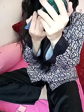 Snapshot of Alissa_121 chatting on February 5, 10:19 am Alissa 121 online show from February 5, 10:19 am