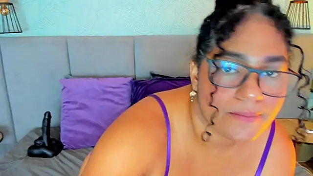 Annie-Wolf online show from September 29, 9:19 pm