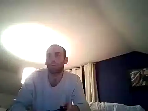 Snapshot of DrbigdickUK chatting on January 24, 11:23 pm DrbigdickUK online show from January 24, 11:23 pm