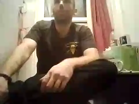 Snapshot of DrbigdickUK chatting on September 16, 8:54 pm DrbigdickUK online show from September 16, 8:54 pm