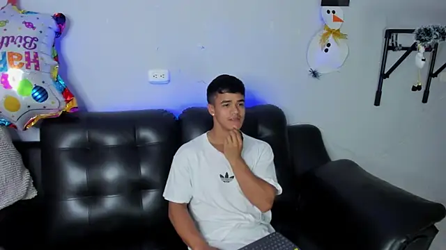 Rob saenz  online show from December 29, 1:49 pm