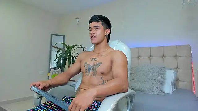 Rob saenz  online show from March 2, 6:08 pm