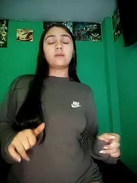 Snapshot of Nahiara_velez chatting on July 16, 10:38 pm Nahiara velez online show from July 16, 10:38 pm
