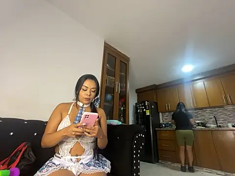 Snapshot of Candy_sexyy chatting on February 17, 6:15 pm Candy sexyy online show from February 17, 6:15 pm