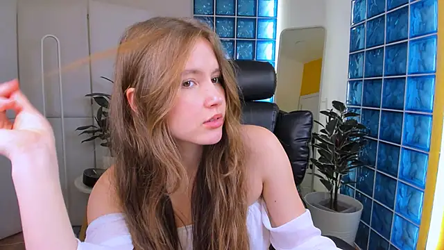 Snapshot of MaryannSoftt chatting on January 31, 7:40 pm MaryannSoftt online show from January 31, 7:40 pm
