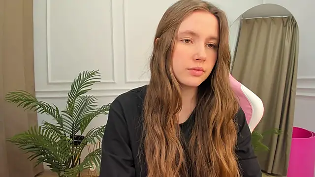 Snapshot of MaryannSoftt chatting on March 15, 6:21 pm MaryannSoftt online show from March 15, 6:21 pm