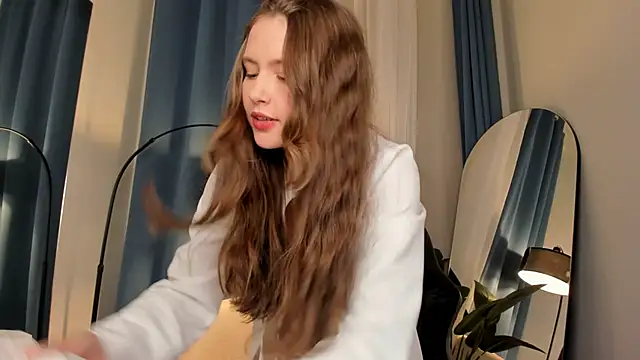 Snapshot of MaryannSoftt chatting on October 5, 4:16 pm MaryannSoftt online show from October 5, 4:16 pm