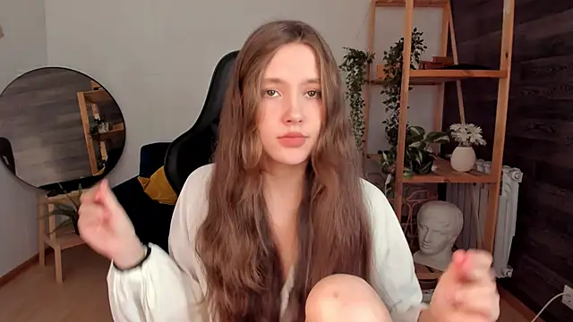 Snapshot of MaryannSoftt chatting on October 19, 3:23 pm MaryannSoftt online show from October 19, 3:23 pm