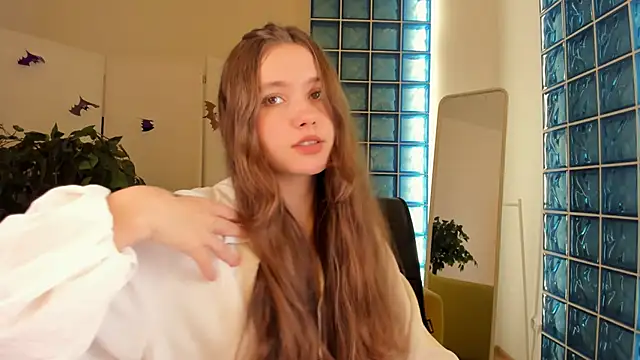 Snapshot of MaryannSoftt chatting on October 30, 3:02 pm MaryannSoftt online show from October 30, 3:02 pm