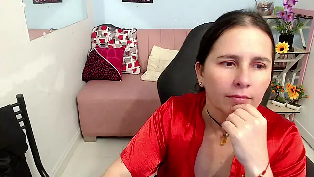 victoria jones online show from October 22, 6:40 pm