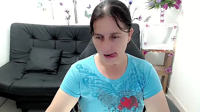 victoria jones online show from June 15, 1:46 pm