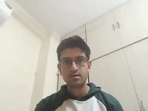 Snapshot of arjun_077 chatting on November 21, 8:40 pm arjun 077 online show from November 21, 8:40 pm