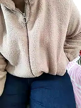 Snapshot of Diya_Chopra chatting on January 4, 10:16 am Diya Chopra online show from January 4, 10:16 am