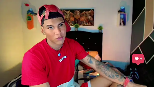 Snapshot of Damian_latinxxx chatting on March 9, 6:06 am Damian latinxxx online show from March 9, 6:06 am