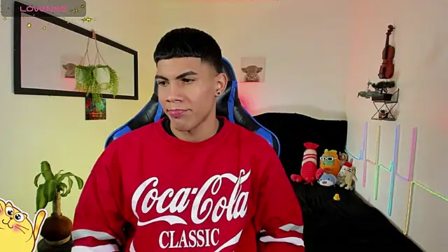 Damian latinxxx online show from February 28, 7:15 pm