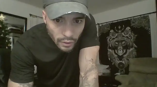 Snapshot of JohnnyDeep187 chatting on December 19, 9:29 am JohnnyDeep187 online show from December 19, 9:29 am